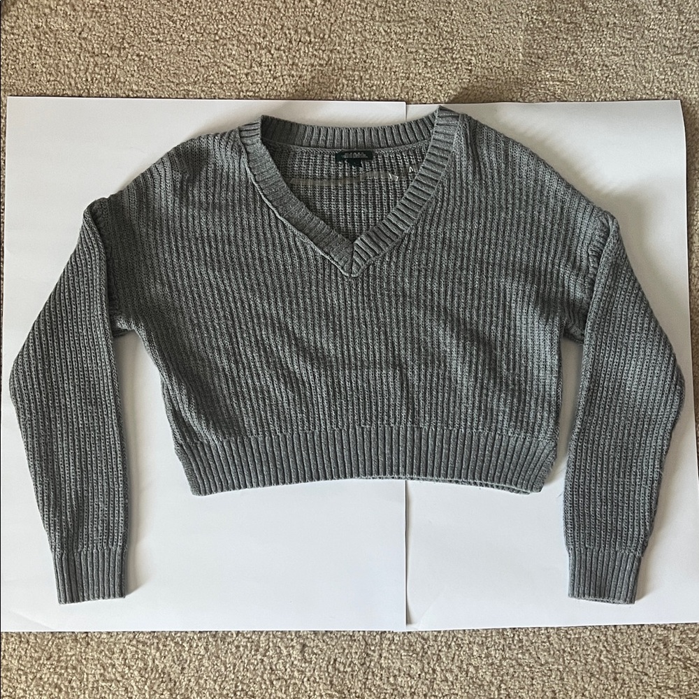 Wild Fable Charcoal V-Neck Sweater